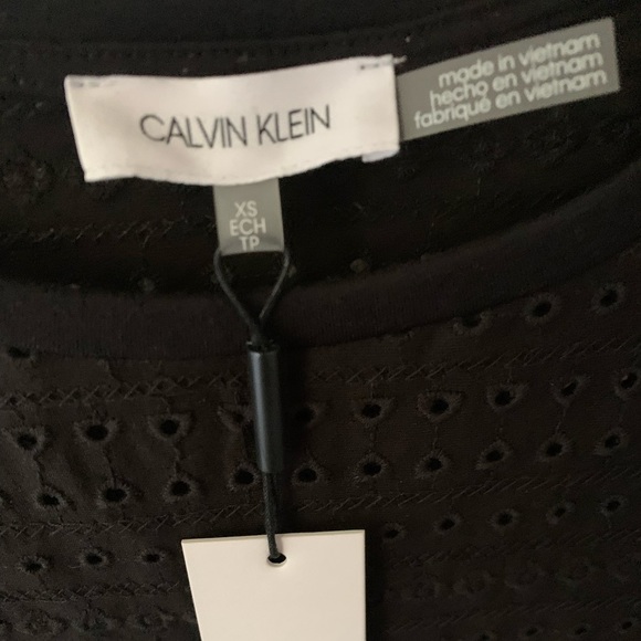 Calvin Klein shirt - Picture 2 of 4